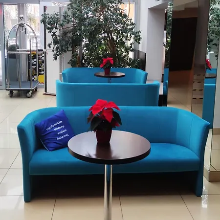 *** Nat Hotel 3*