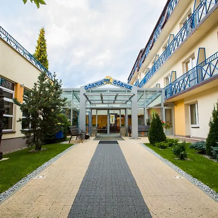 *** Nat Hotel
